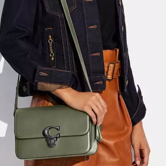 NWT Authentic COACH retail glovetanned Studio shoulder bag military gree olive - Picture 13 of 13